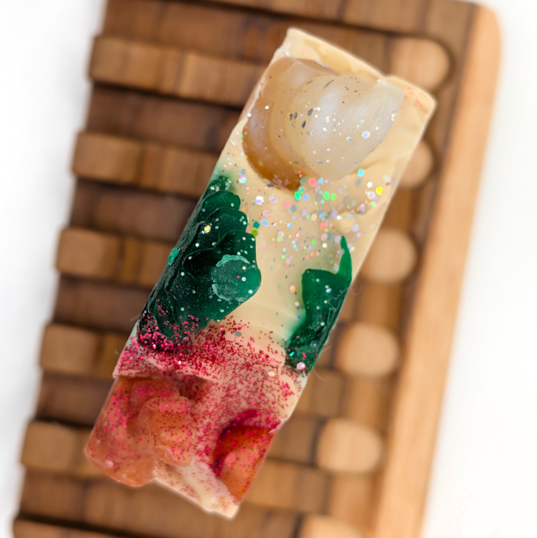 Christmas Tree Artisan Soap Bar | Fresh Pine & Evergreen Holiday Soap | Leaf and Lather 5 oz
